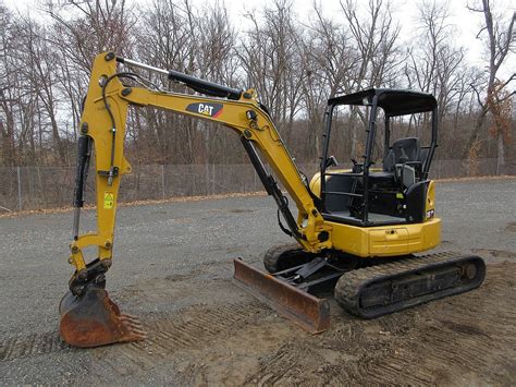 2017 cat 304e2cr mini excavator|caterpillar 304e2 for sale.